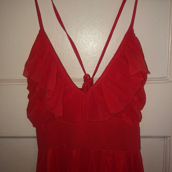 Red flowy dress - Picture 4 of 5